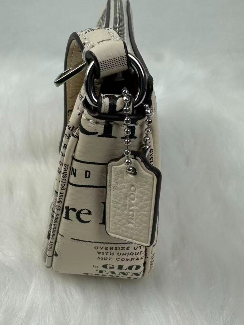 Coach Nolita 19 With Newspaper Print Wristlet Shoulder Bag Leather Chalk CDC27 - Picture 7 of 7